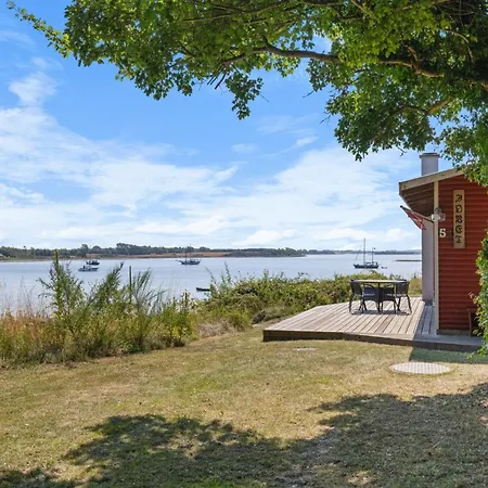 Nyaraló Rajna - 30m From The Sea By Interhome